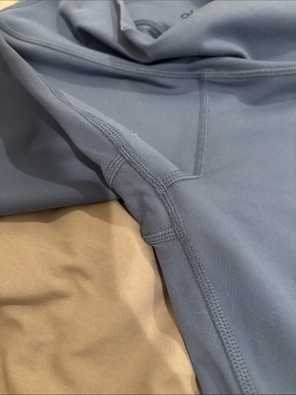 NWOT Bluestone 7/8 airbrush - Picture 4 of 4